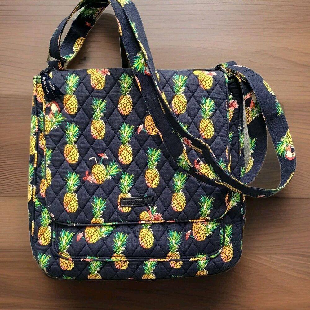 Vera Bradley Toucan Party Mailbag Purse Crossbody Messenger‎ Bag Pineapple